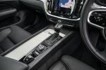 Volvo V60 D4 Inscription 2018 года (UK)